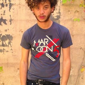 MAROON 5 2013 Tour Brown Cotton Size S T-Shirt